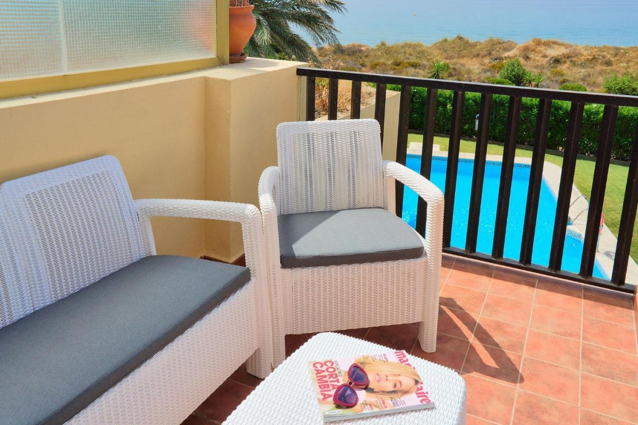 Apartamento Primera Línea De Playa Vistas Al Mar Elviria *